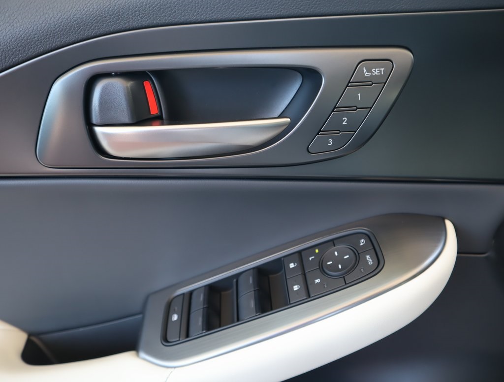 Thumbnail: 2026 Lexus IS - 31