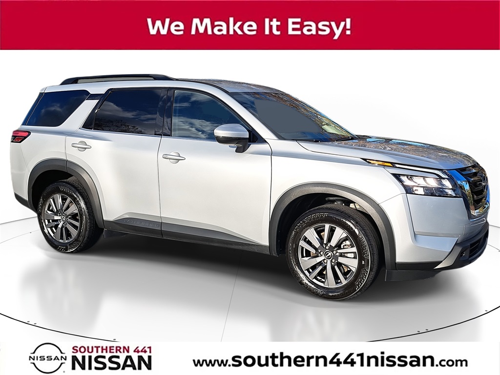 2025 Nissan Pathfinder SV FWD