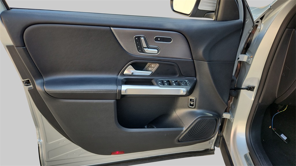 2023 Mercedes-Benz GLB