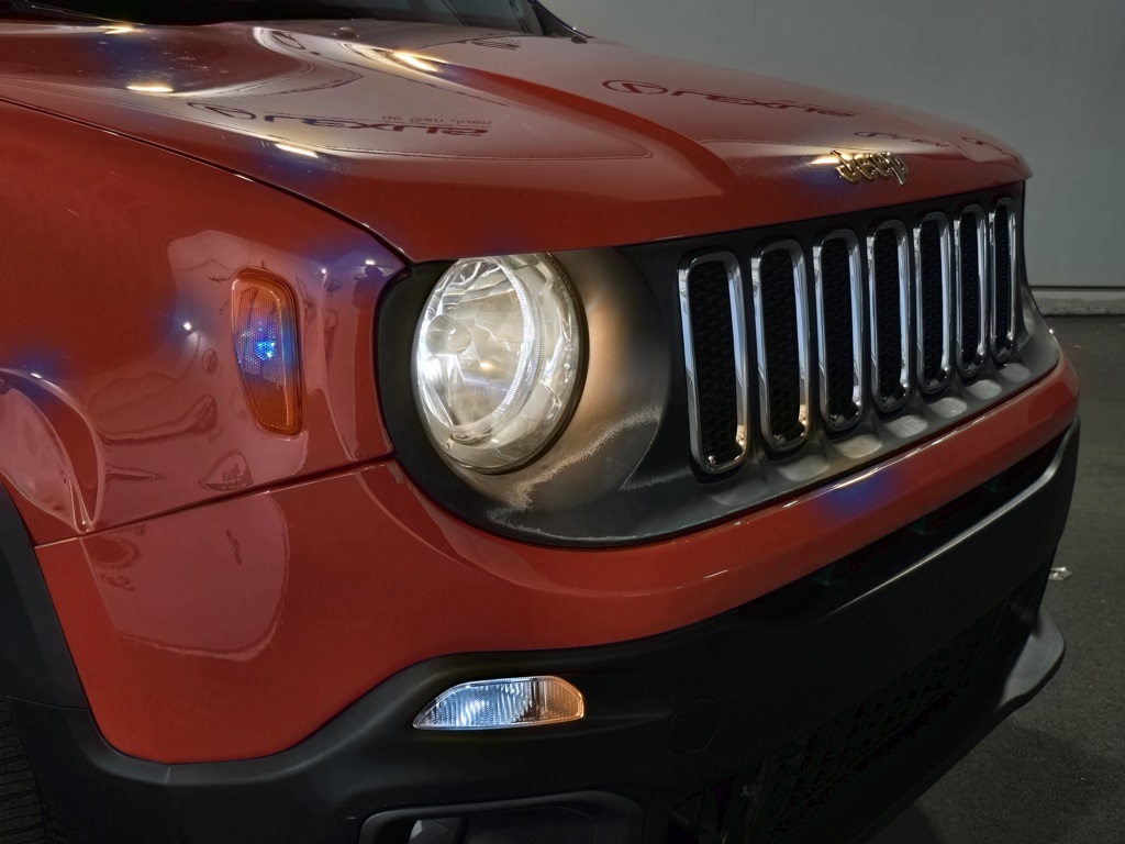 Thumbnail: 2017 Jeep Renegade - 5