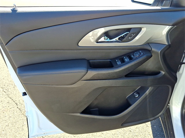 2023 Chevrolet Traverse LT for sale at PATRIOT CHEVROLET OF WARMINSTER