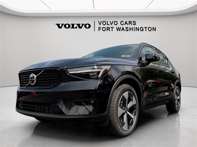 2026 Volvo XC40 Plus's photo