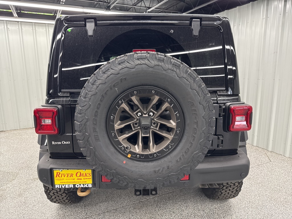 2025 Jeep Wrangler Rubicon 392 - 4