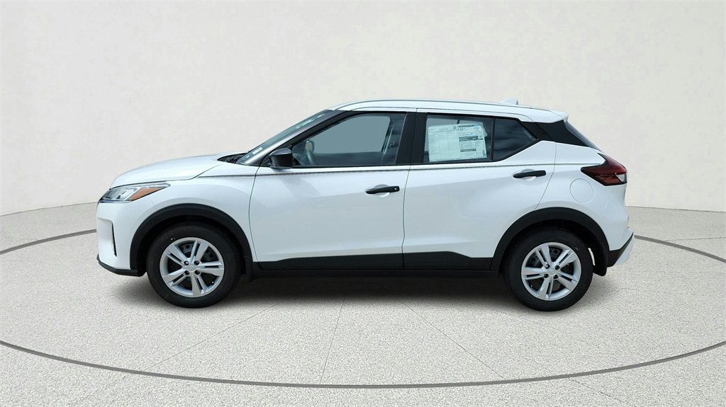 2025 Nissan Kicks Play