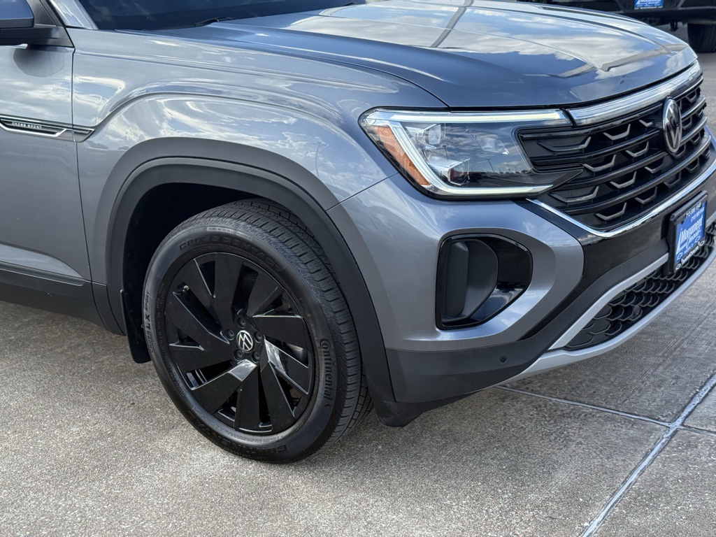 2024 Volkswagen Atlas Cross Sport 2.0T SE w/Technology - 5