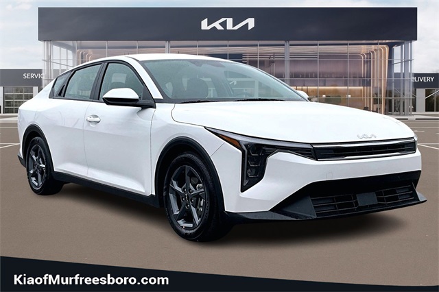 2025 Kia K4 LXS FWD