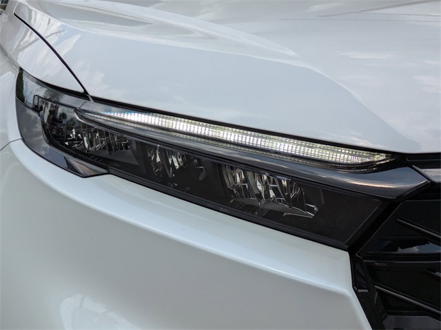 2025 Honda CR-V Hybrid Sport-L - 9