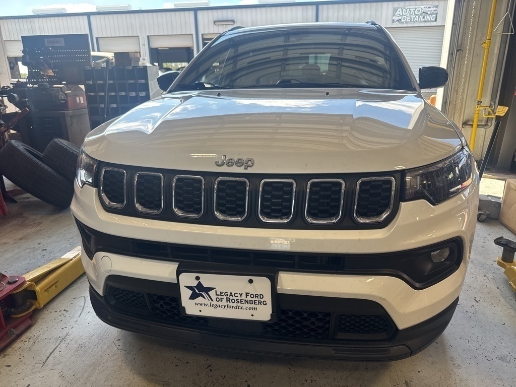 2025 Jeep Compass Latitude 4WD