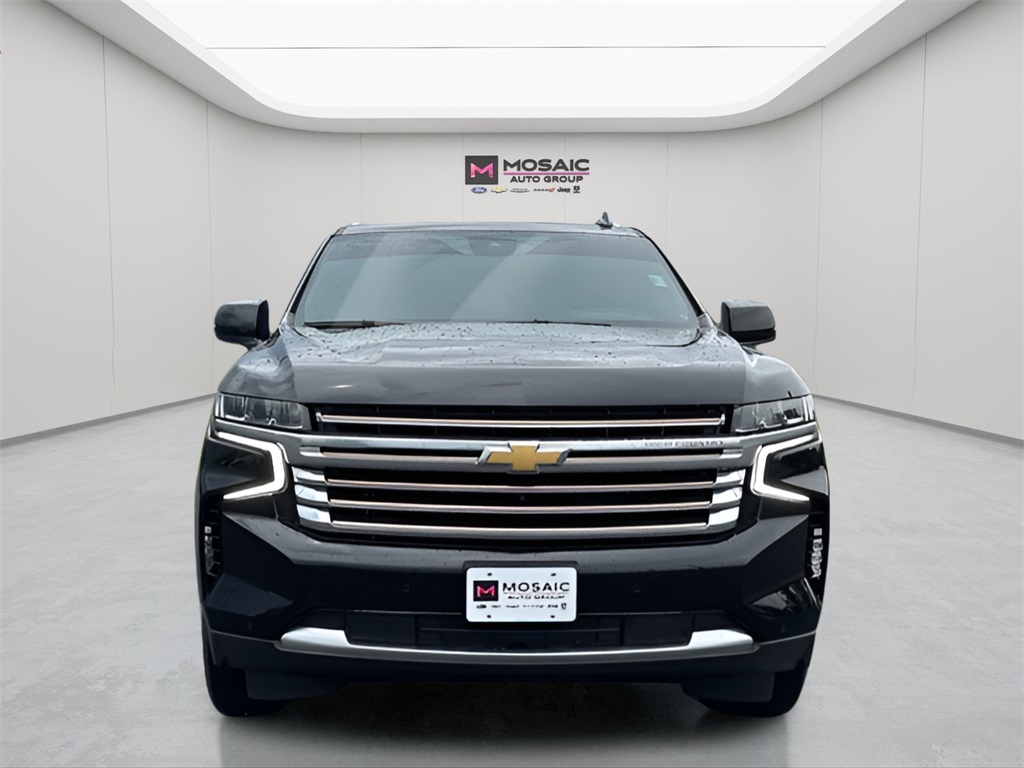 Used 2024 Chevrolet Tahoe High Country with VIN 1GNSKTKL4RR241992 for sale in Zumbrota, Minnesota