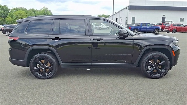 2023 Jeep Grand Cherokee L Altitude for sale at PATRIOT BUICK GMC OF BOYERTOWN