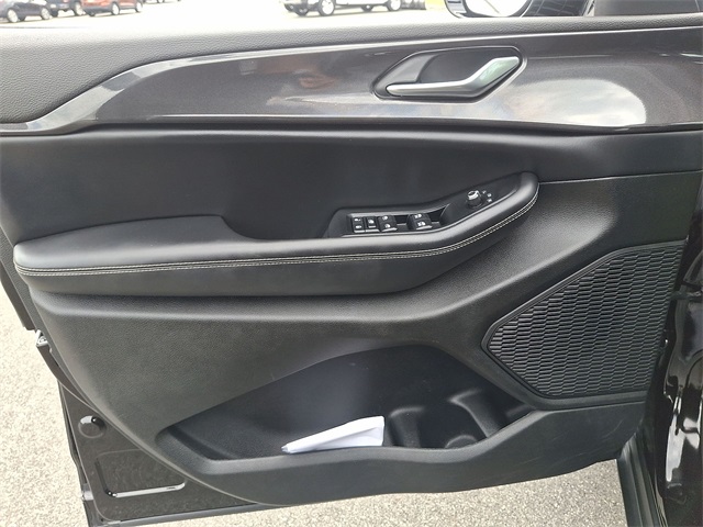 2023 Jeep Grand Cherokee L Altitude for sale at PATRIOT BUICK GMC OF BOYERTOWN