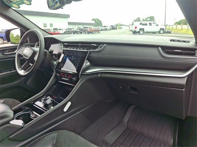 2023 Jeep Grand Cherokee L Altitude for sale at PATRIOT BUICK GMC OF BOYERTOWN