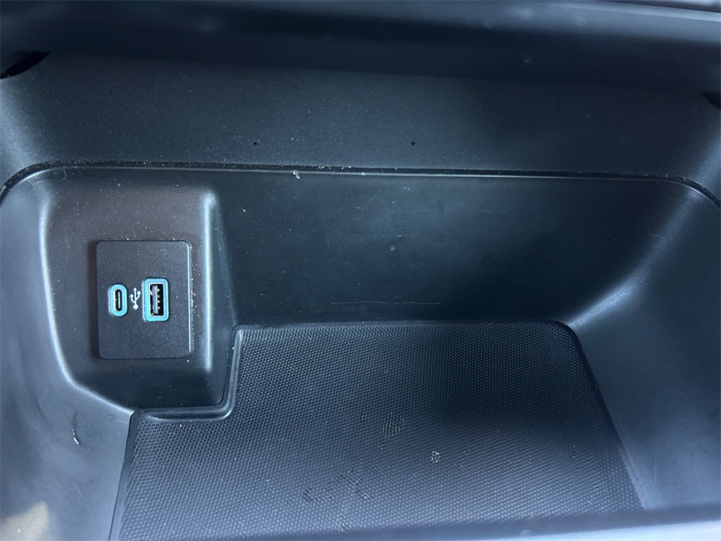 Used Car 2022 Ford F-150  For Sale Under $35,000 In Floresville, Texas