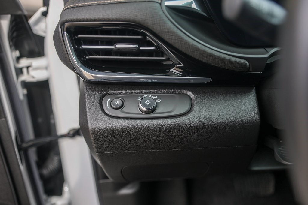 Used Car 2024 Buick Envista  Avenir For Sale Under $25,000 In Austin, Texas