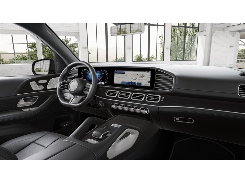 2025 Mercedes Benz GLS 450 4MATIC photo 6