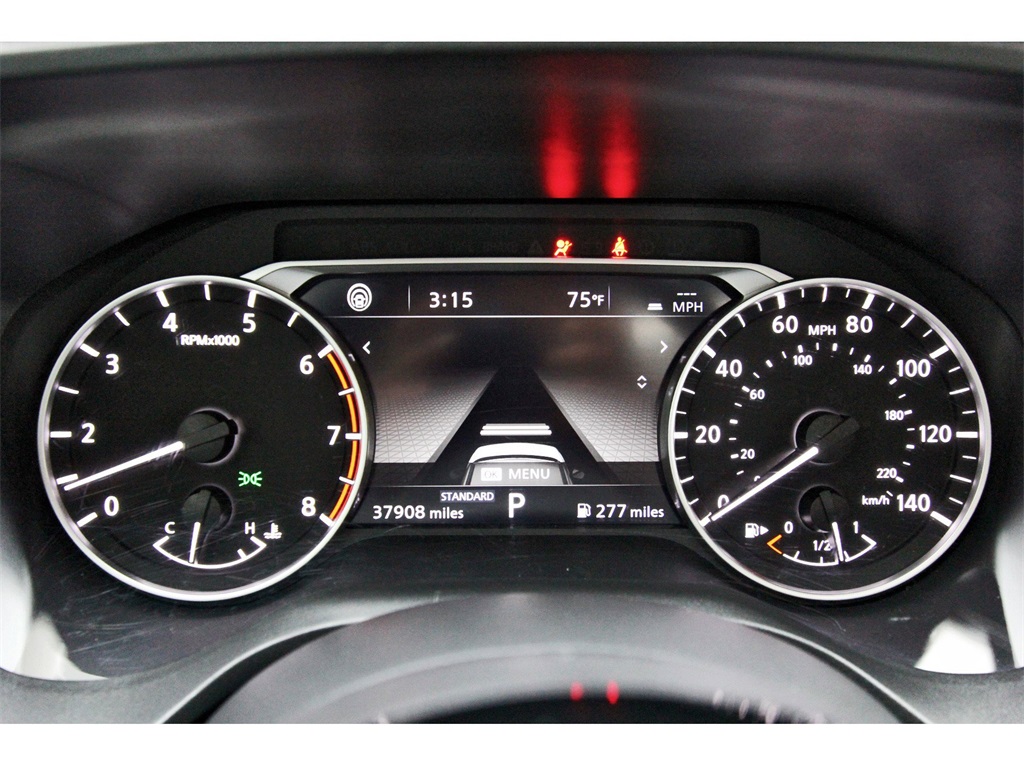 2023 Nissan Rogue SL - 11