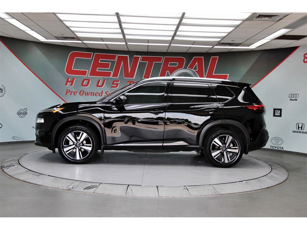 2023 Nissan Rogue SL - 2