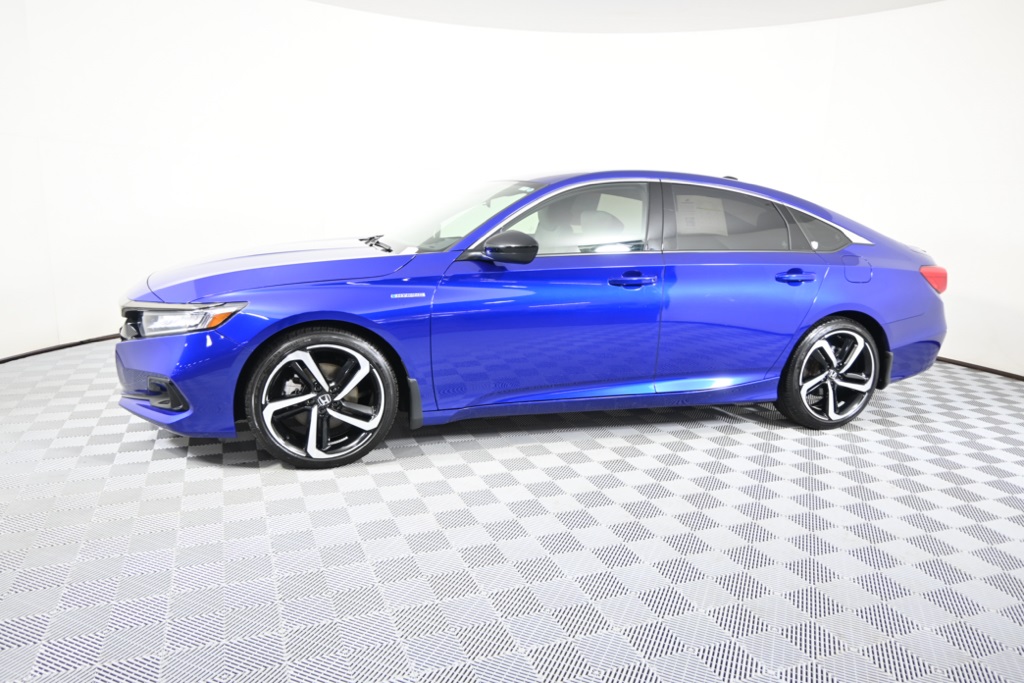 Used 2022 Honda Accord Hybrid Sport with VIN 1HGCV3F27NA047151 for sale in Forest Lake, Minnesota