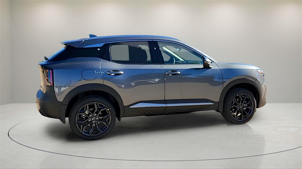 2025 Nissan Kicks