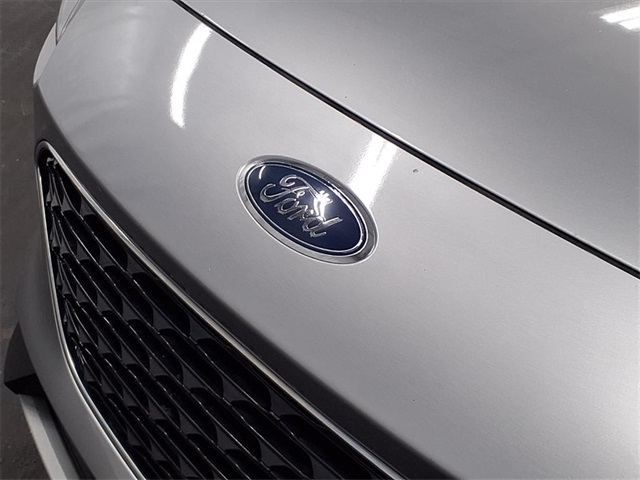 2021 Ford Escape Hybrid