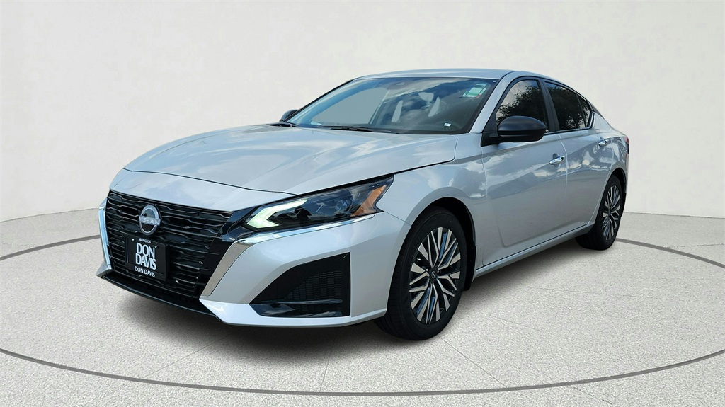 2025 Nissan Altima