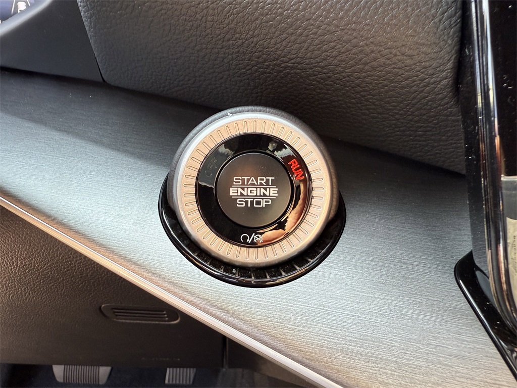 2025 Jeep Wagoneer L Series II Black at River Oaks CDJR