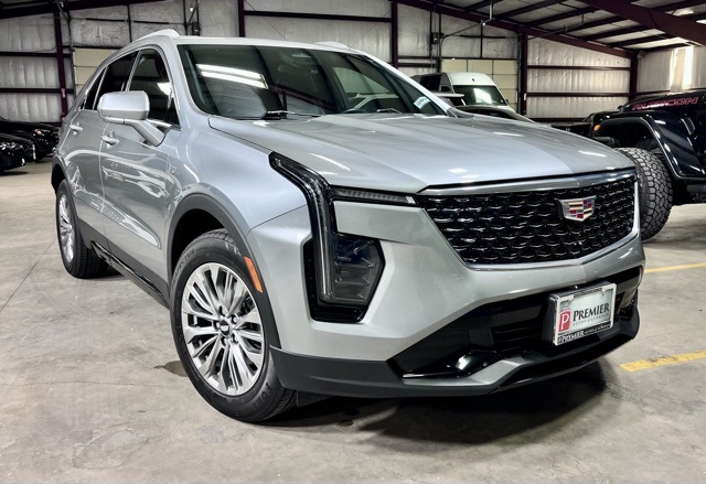 2024 Cadillac XT4 Premium Luxury FWD