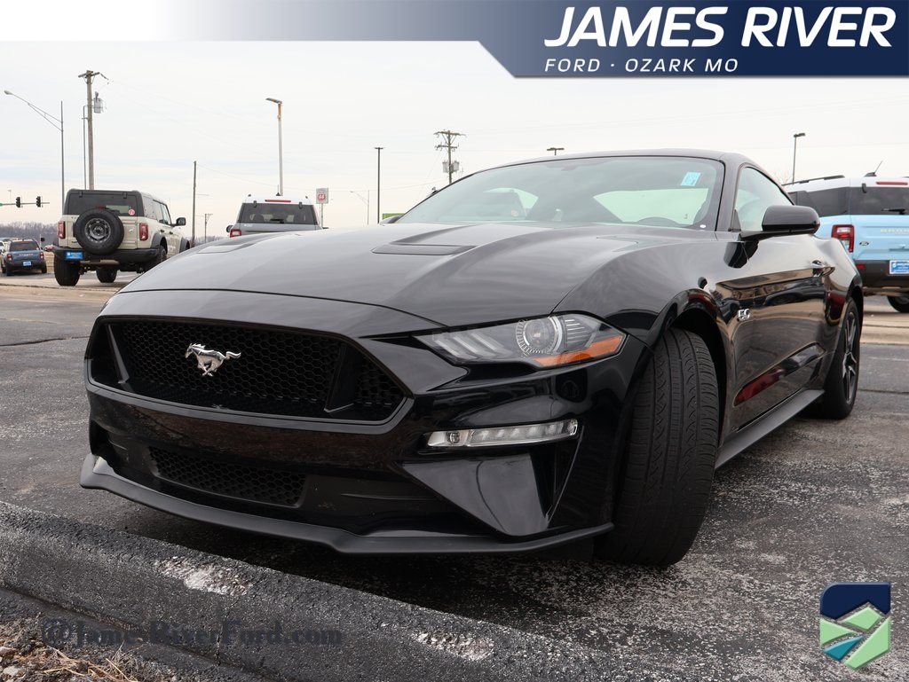 2018 Ford Mustang GT Coupe RWD