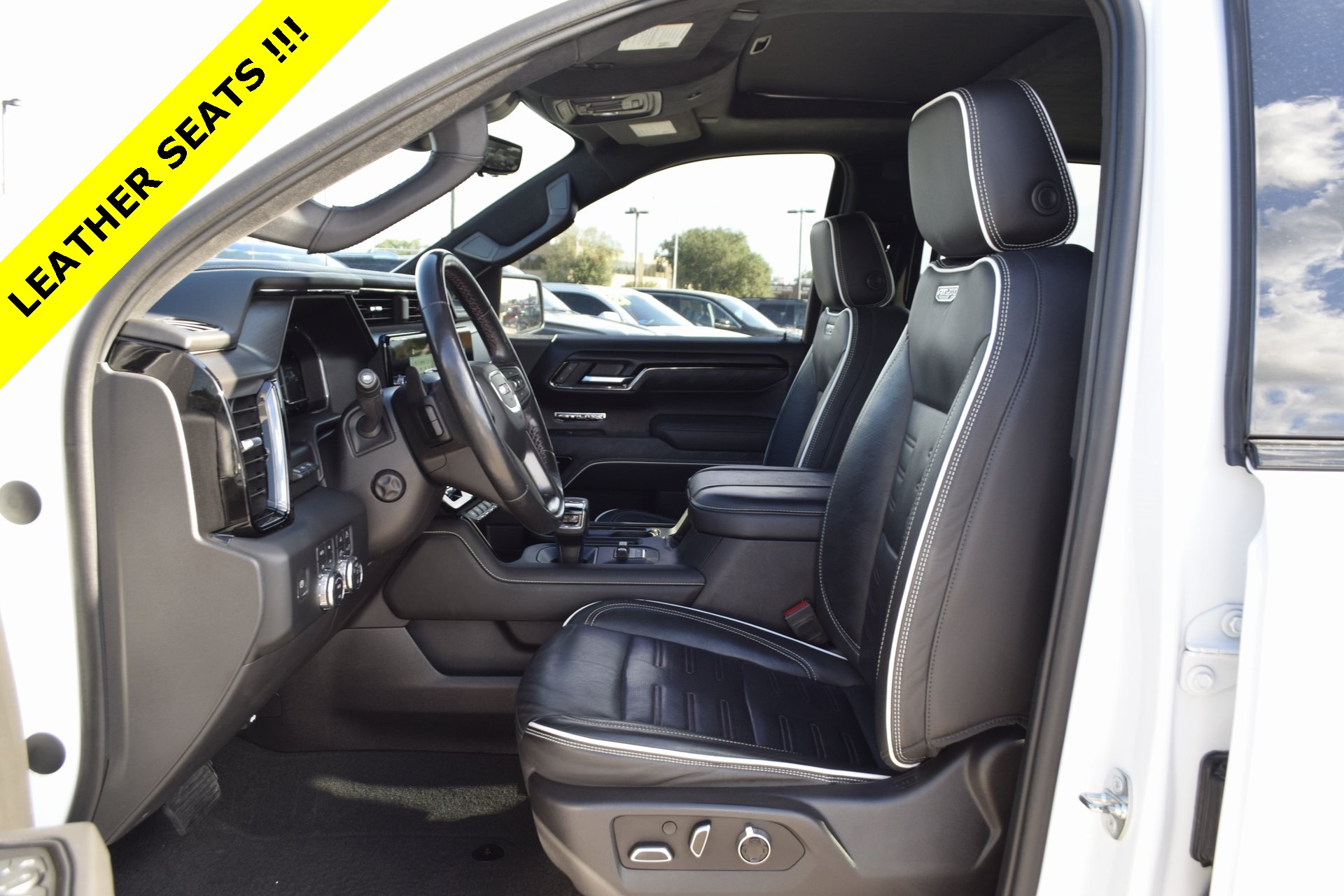 2023 GMC Sierra 1500 AT4X - 2