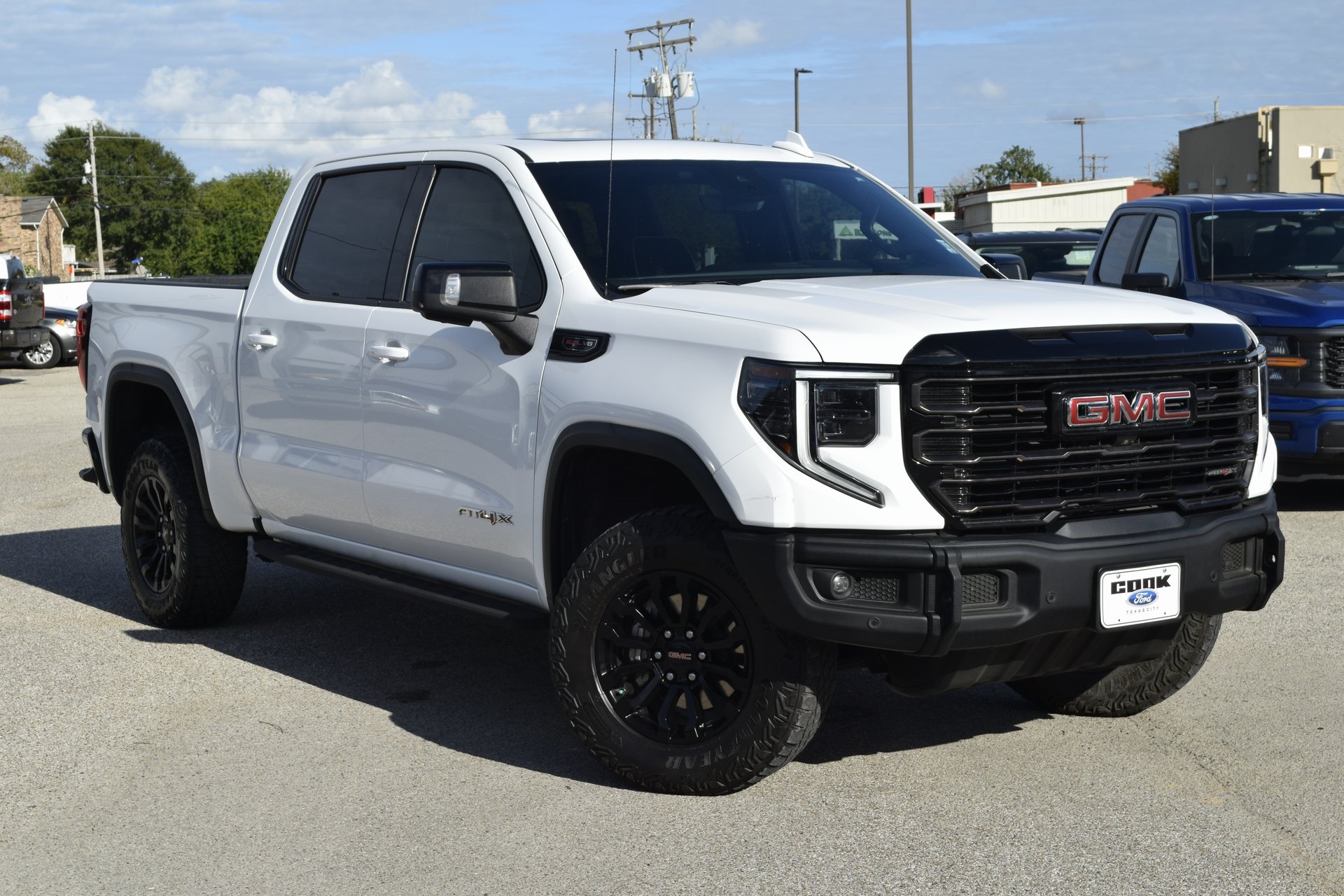 2023 GMC Sierra 1500 AT4X - 7