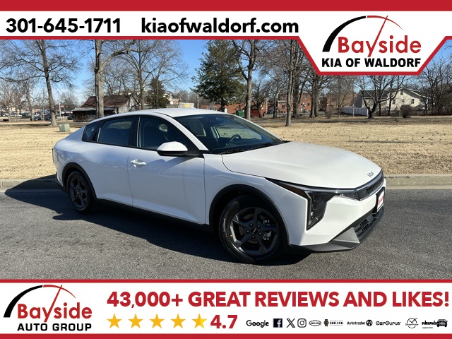 2025 Kia K4 LXS FWD