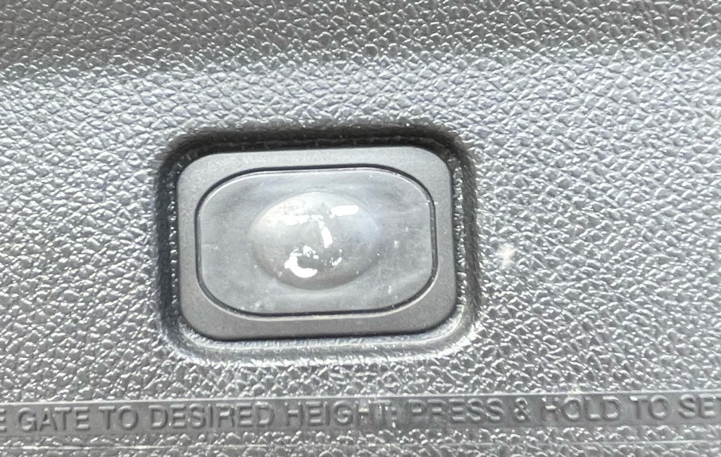 2017 Ford Explorer Platinum Black at Autostrade