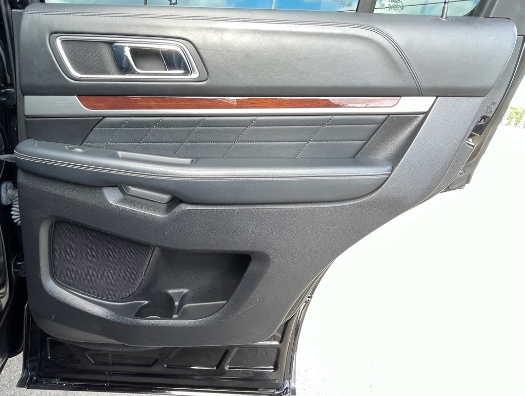 2017 Ford Explorer Platinum Black at Autostrade