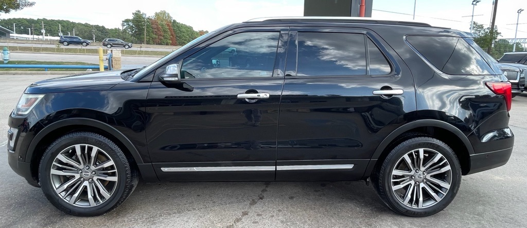 2017 Ford Explorer Platinum Black at Autostrade