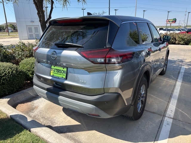2023 Nissan Rogue S photo 3