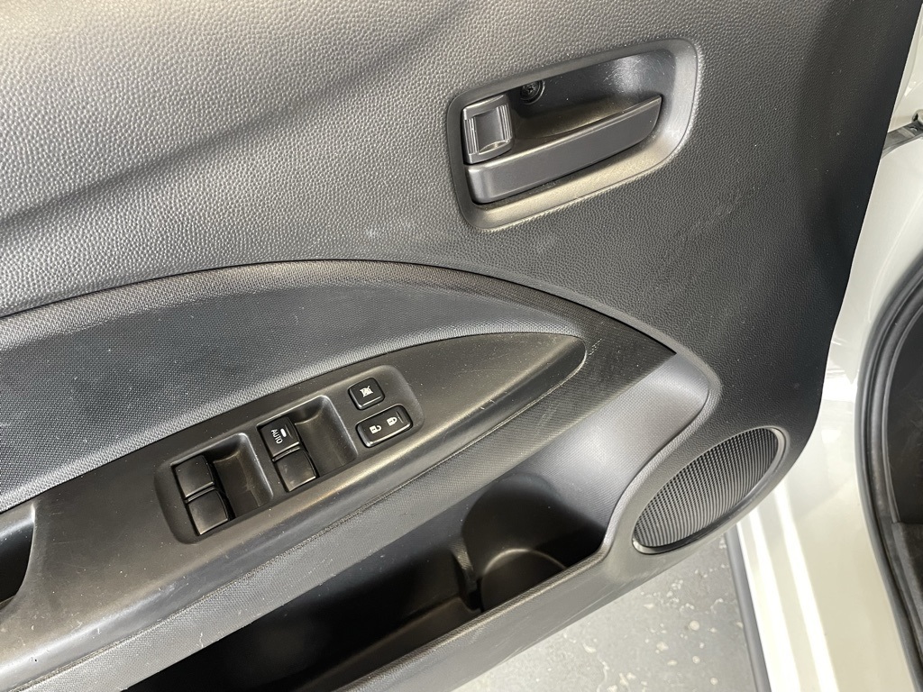 Thumbnail: 2020 Mitsubishi Mirage G4 - 14