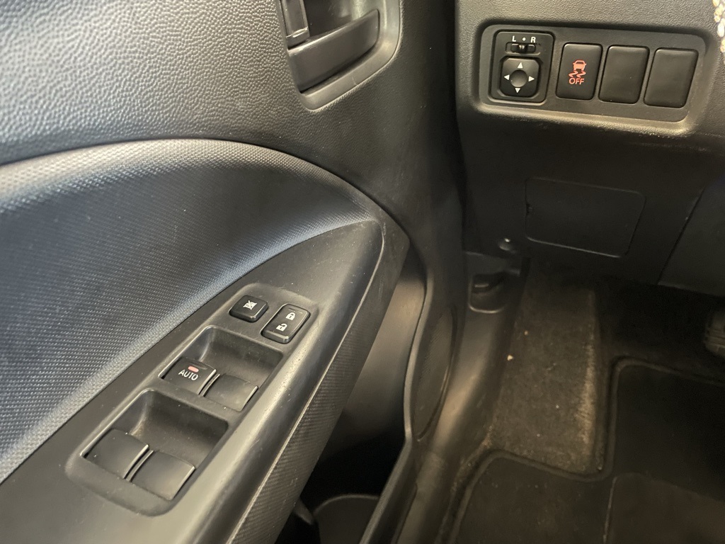 Thumbnail: 2020 Mitsubishi Mirage G4 - 15