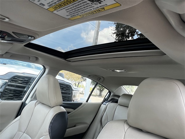 2020 Subaru Legacy Limited White at Emmons Autoplex