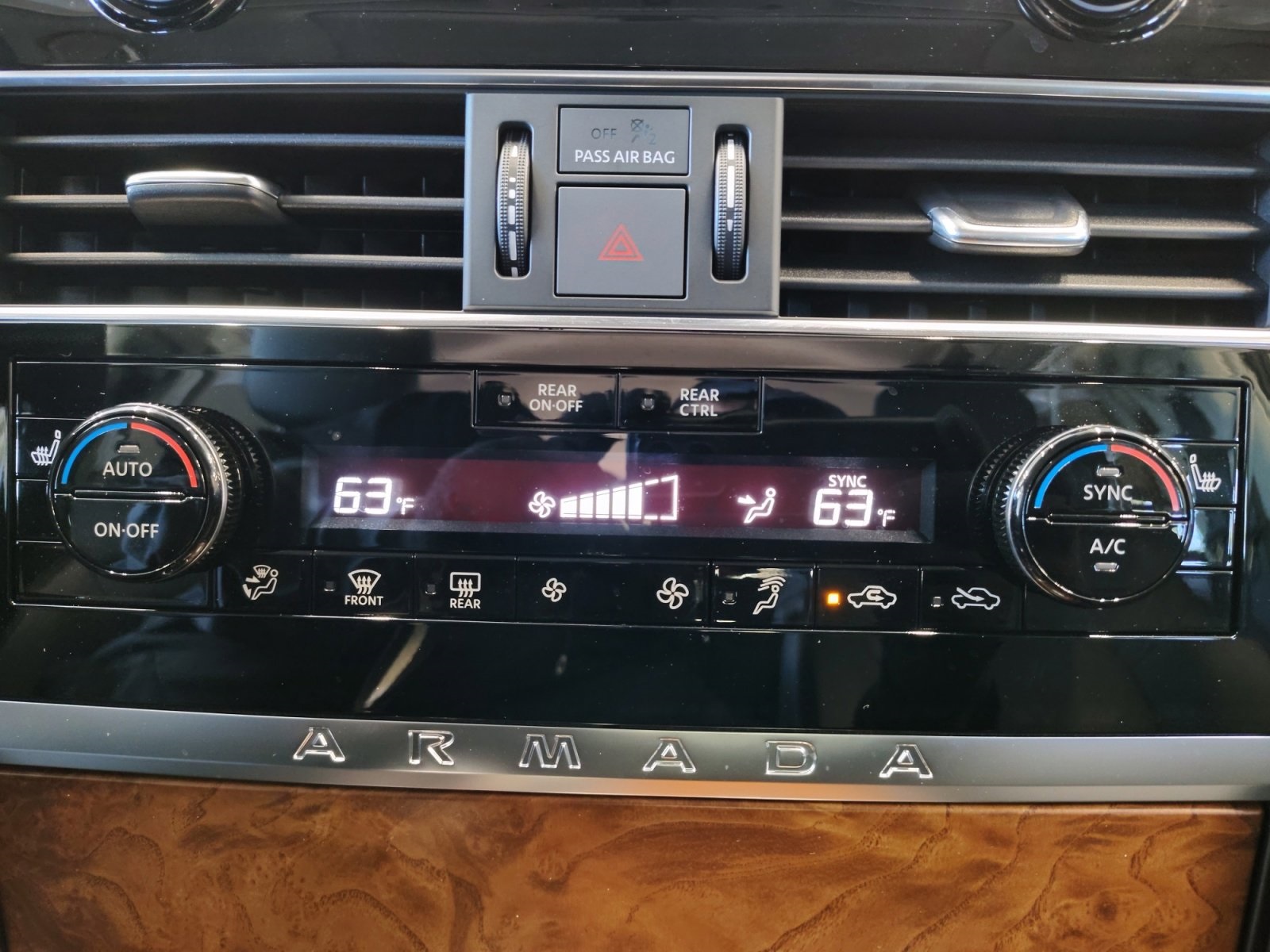 Used Car 2024 Nissan Armada  Sl For Sale Under $50,000 In San Antonio, Texas