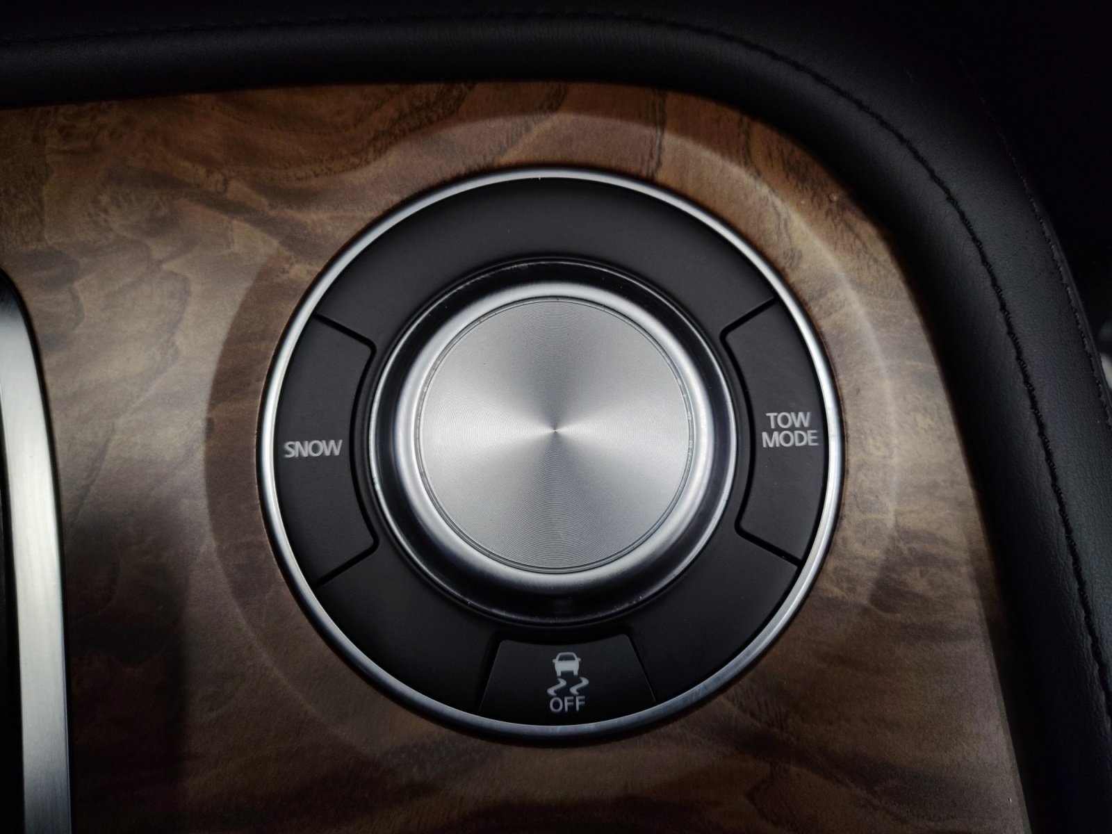 Used Car 2024 Nissan Armada  Sl For Sale Under $50,000 In San Antonio, Texas