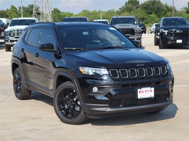 2026 Jeep Compass Latitude Black at River Oaks CDJR