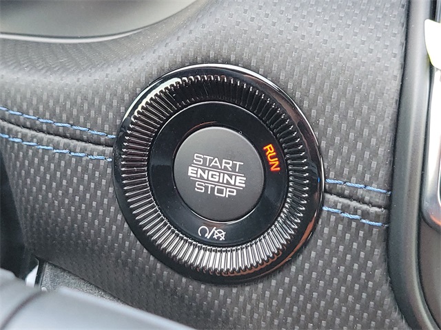 2026 Jeep Compass Latitude Black at River Oaks CDJR