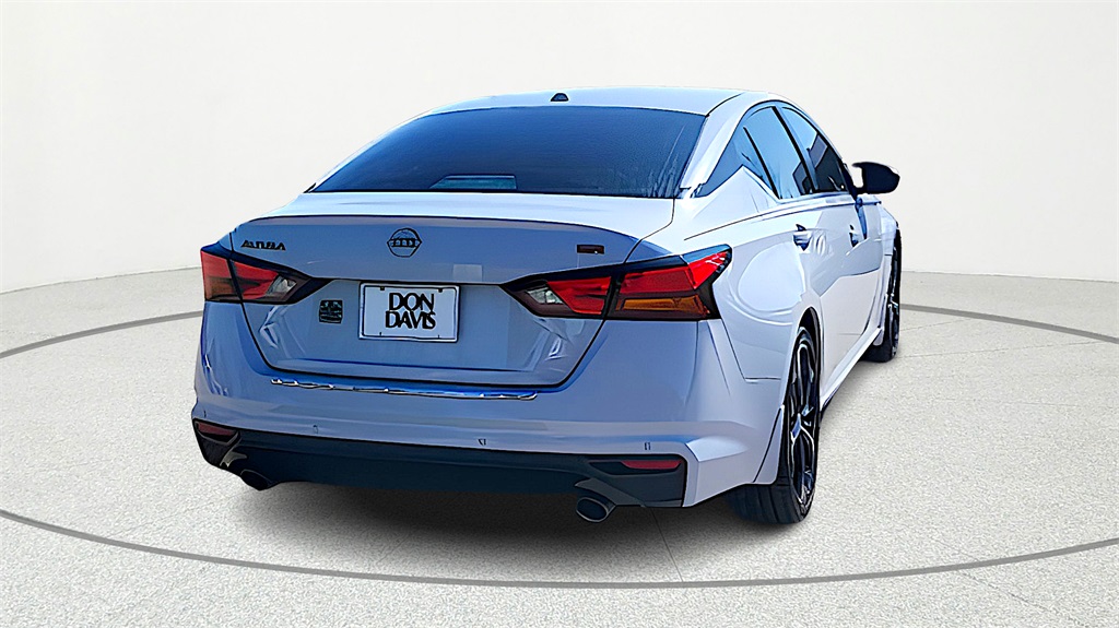 2023 Nissan Altima