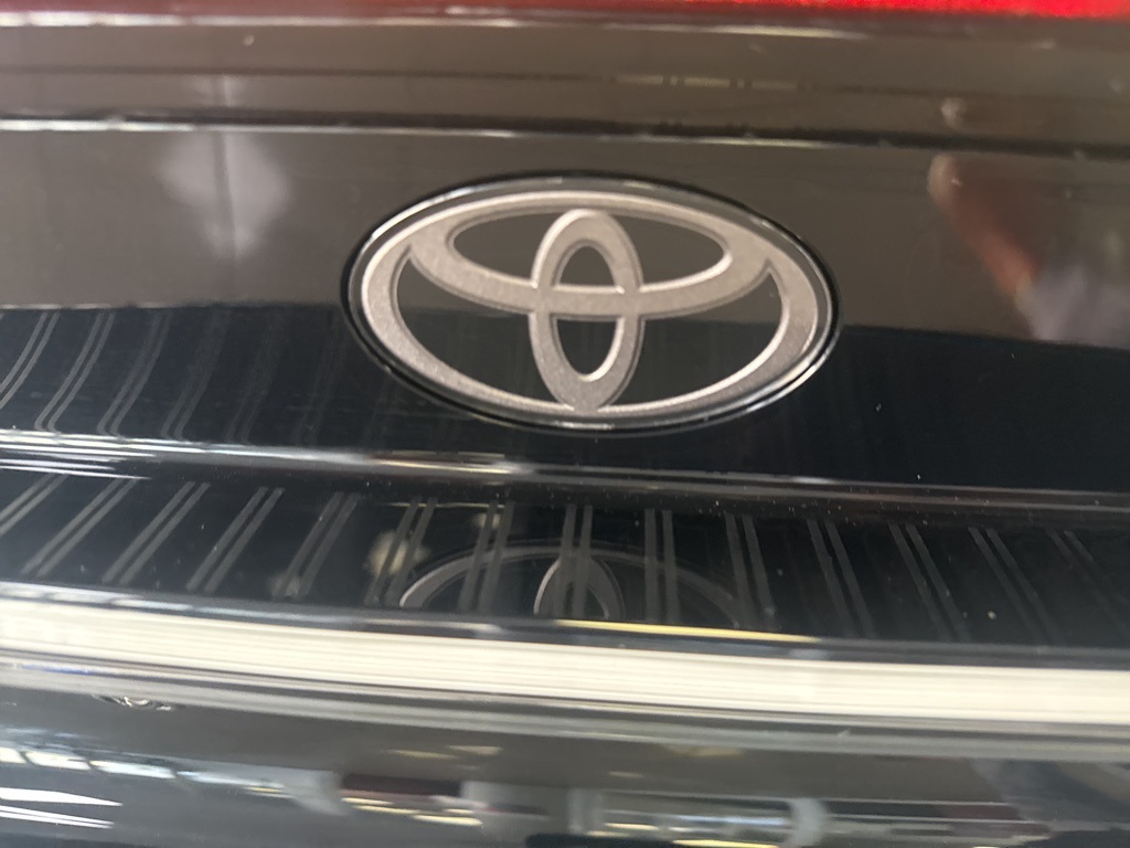 Thumbnail: 2025 Toyota Prius - 19