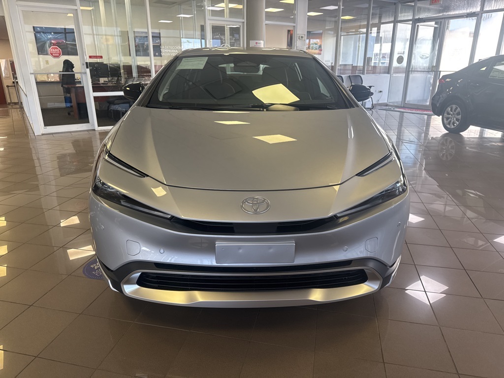 Thumbnail: 2025 Toyota Prius - 2