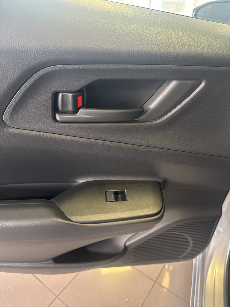 Thumbnail: 2025 Toyota Prius - 24