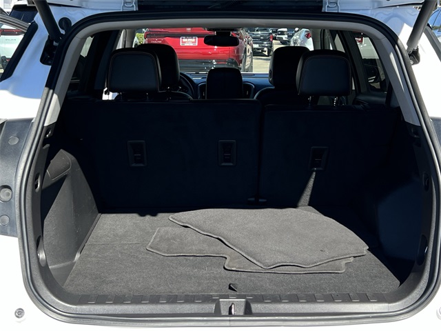 2024 GMC Terrain AT4 White at Big Star Buick GMC