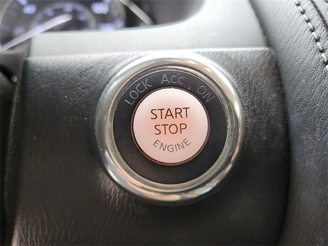 Used Car 2018 Nissan Armada  Sl For Sale Under $20,000 In Plainview, Texas