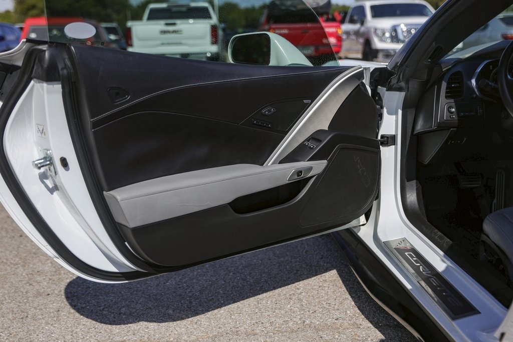 Used Car 2015 Chevrolet Corvette  Stingray Z51 For Sale Under $50,000 In Austin, Texas