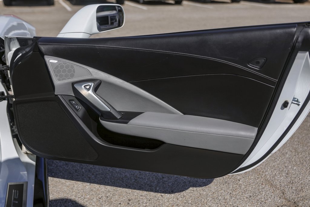Used Car 2015 Chevrolet Corvette  Stingray Z51 For Sale Under $50,000 In Austin, Texas
